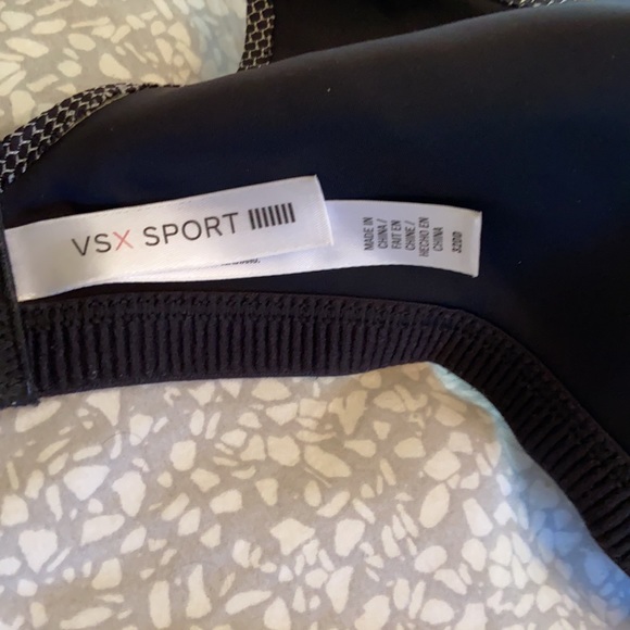 Sports bra - Picture 4 of 4